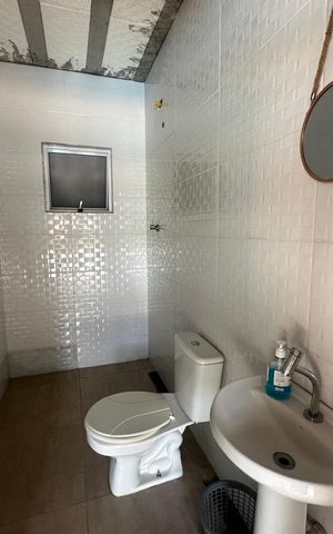 Casa à venda com 300m², 4 quartos e 8 vagas Casa à venda com 300m², 4 quartos e 8 vagasBanheiro 1