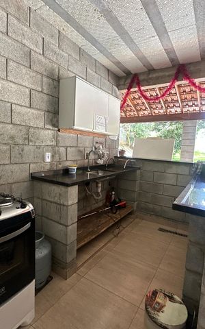 Casa à venda com 300m², 4 quartos e 8 vagas Casa à venda com 300m², 4 quartos e 8 vagasSala/Cozinha