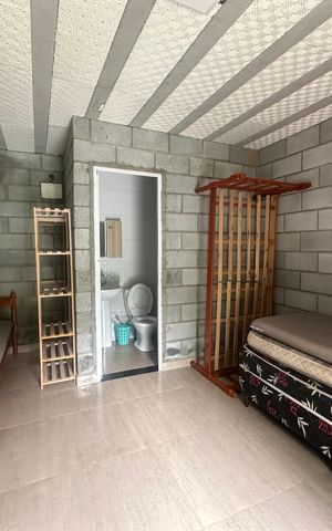 Casa à venda com 300m², 4 quartos e 8 vagas Casa à venda com 300m², 4 quartos e 8 vagasSuíte 1
