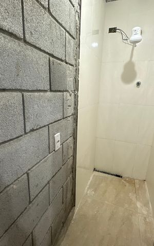Casa à venda com 300m², 4 quartos e 8 vagas Casa à venda com 300m², 4 quartos e 8 vagasBanheiro da Suíte 4
