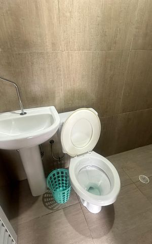 Casa à venda com 300m², 4 quartos e 8 vagas Casa à venda com 300m², 4 quartos e 8 vagasBanheiro da Suíte 3