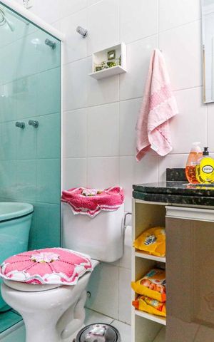 Casa de condomínio à venda com 78m², 2 quartos e 1 vaga
