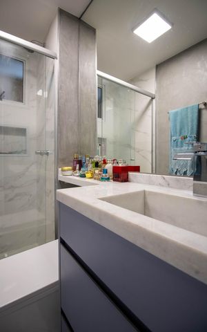 Apartamento à venda com 64m², 3 quartos e 2 vagas Apartamento à venda com 64m², 3 quartos e 2 vagasBanheiro