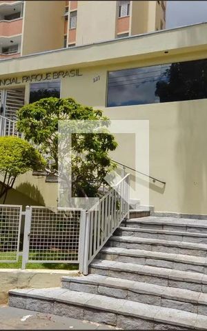 Apartamento à venda com 90m², 3 quartos e 2 vagas Apartamento à venda com 90m², 3 quartos e 2 vagasFachada e portaria