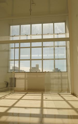 Apartamento à venda com 35m², 1 quarto e sem vagaSala Comercial