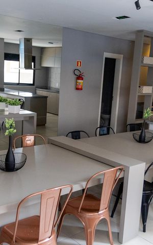 Apartamento à venda com 47m², 2 quartos e 1 vaga Apartamento à venda com 47m², 2 quartos e 1 vagaÁrea comum - Salão de festas