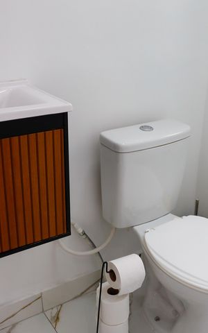 Apartamento à venda com 47m², 2 quartos e 1 vaga Apartamento à venda com 47m², 2 quartos e 1 vagaBanheiro