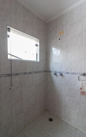Casa para alugar com 261m², 4 quartos e 4 vagasBanheiro Suíte 1