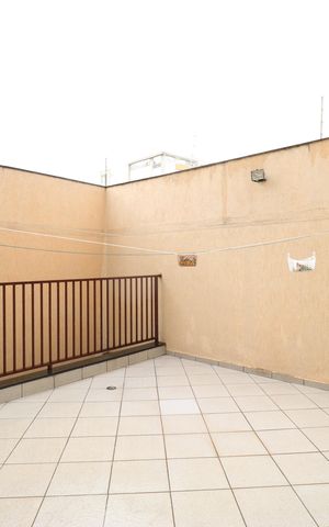 Casa à venda com 263m², 3 quartos e 4 vagasQuintal