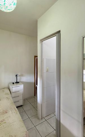 Casa à venda com 200m², 6 quartos e 1 vaga Casa à venda com 200m², 6 quartos e 1 vagaSuíte 1