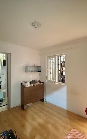 Casa à venda com 200m², 6 quartos e 1 vaga Casa à venda com 200m², 6 quartos e 1 vagaSuite 2