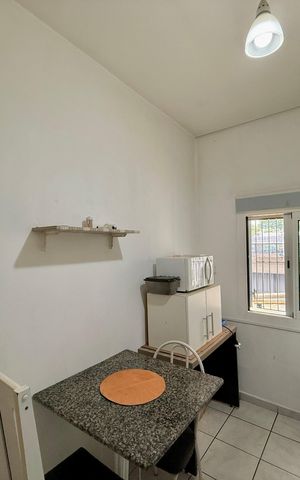 Casa à venda com 200m², 6 quartos e 1 vaga Casa à venda com 200m², 6 quartos e 1 vagaCozinha 2