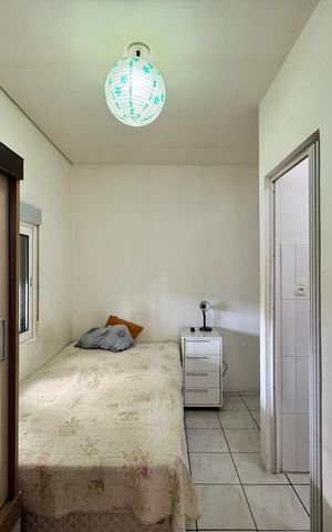 Casa à venda com 200m², 6 quartos e 1 vaga Casa à venda com 200m², 6 quartos e 1 vagaSuíte 1