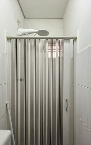 Casa à venda com 200m², 6 quartos e 1 vaga Casa à venda com 200m², 6 quartos e 1 vagaBanheiro Suíte 1