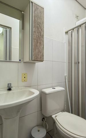 Casa à venda com 200m², 6 quartos e 1 vaga Casa à venda com 200m², 6 quartos e 1 vagaBanheiro Suíte 1