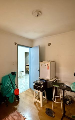 Casa à venda com 200m², 6 quartos e 1 vaga Casa à venda com 200m², 6 quartos e 1 vagaSuite 2