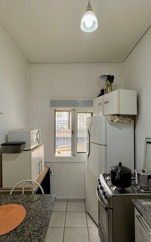 Casa à venda com 200m², 6 quartos e 1 vaga Casa à venda com 200m², 6 quartos e 1 vagaCozinha 2