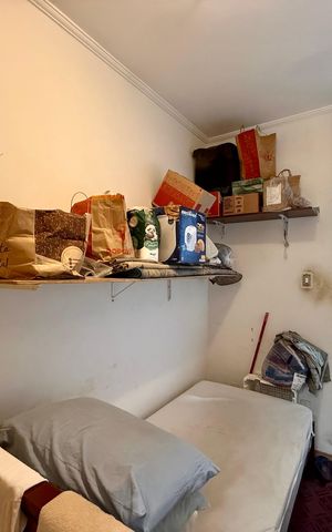Casa à venda com 200m², 6 quartos e 1 vaga Casa à venda com 200m², 6 quartos e 1 vagaQuarto 4