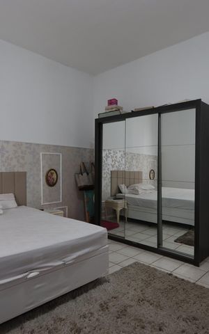 Casa à venda com 250m², 6 quartos e 3 vagasSala/Quarto - Casa 4