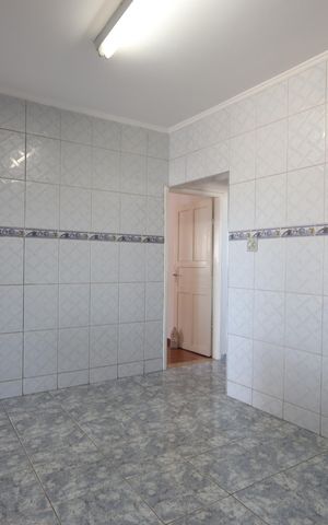 Casa à venda com 250m², 6 quartos e 3 vagasCopa