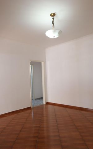 Casa à venda com 250m², 6 quartos e 3 vagasSala