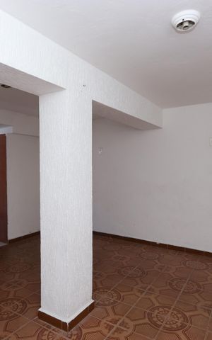 Casa à venda com 250m², 6 quartos e 3 vagasQuarto/Sala - casa 2