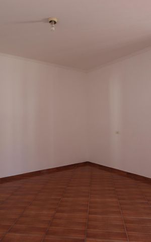 Casa à venda com 250m², 6 quartos e 3 vagasQuarto 2