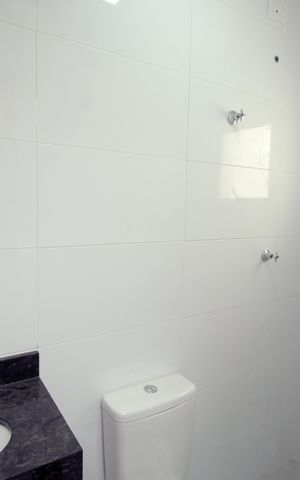 Apartamento à venda com 76m², 2 quartos e 1 vagaBanheiro