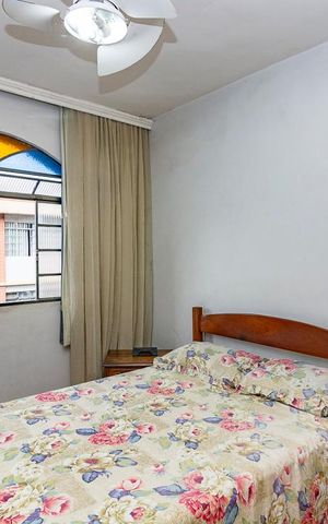 Apartamento à venda com 90m², 3 quartos e 2 vagas Apartamento à venda com 90m², 3 quartos e 2 vagasSuíte