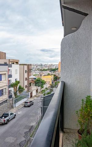 Apartamento à venda com 90m², 3 quartos e 2 vagas Apartamento à venda com 90m², 3 quartos e 2 vagasVaranda da Sala 1