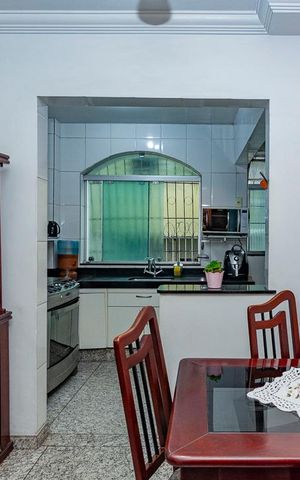 Apartamento à venda com 90m², 3 quartos e 2 vagas Apartamento à venda com 90m², 3 quartos e 2 vagasSala 2
