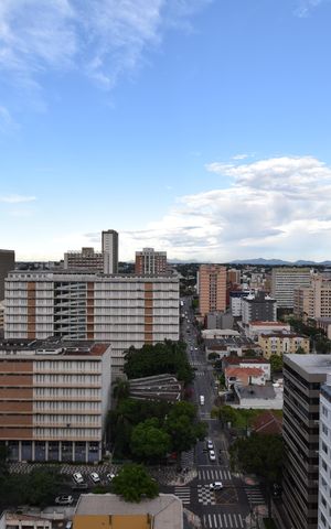 Apartamento para alugar com 85m², 5 quartos e 1 vagaVista da Sacada