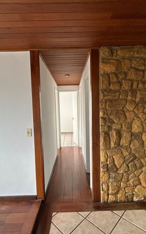 Apartamento à venda com 78m², 3 quartos e 1 vagaCorredor