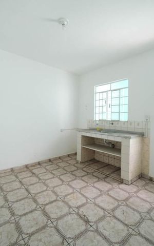 Casa à venda com 100m², 1 quarto e sem vagaSala/Cozinha