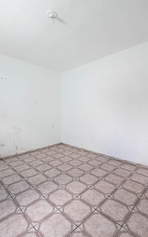 Casa à venda com 100m², 1 quarto e sem vagaQuarto