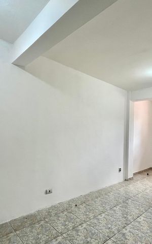 Casa à venda com 300m², 5 quartos e 2 vagas Casa à venda com 300m², 5 quartos e 2 vagasQuarto 1