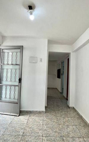 Casa à venda com 300m², 5 quartos e 2 vagas Casa à venda com 300m², 5 quartos e 2 vagasCozinha 1