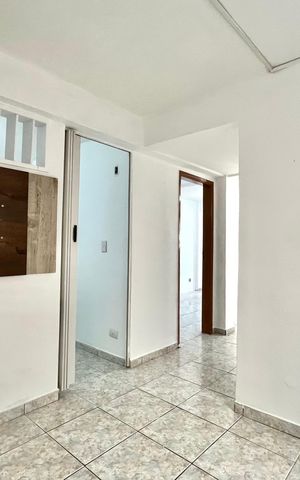 Casa à venda com 300m², 5 quartos e 2 vagas Casa à venda com 300m², 5 quartos e 2 vagasSala 1
