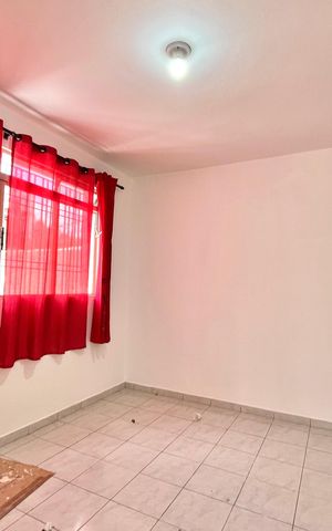 Casa à venda com 300m², 5 quartos e 2 vagas Casa à venda com 300m², 5 quartos e 2 vagasSala 2