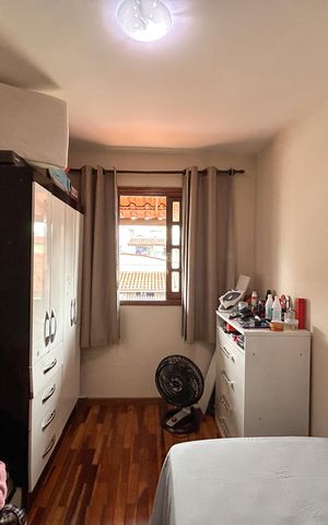Casa à venda com 180m², 6 quartos e 2 vagas