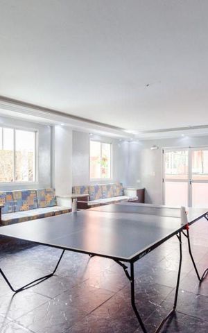 Apartamento à venda com 64m², 2 quartos e 1 vaga Apartamento à venda com 64m², 2 quartos e 1 vagaÁrea comum - Salão de Jogos