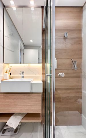 Apartamento à venda com 64m², 2 quartos e 1 vaga Apartamento à venda com 64m², 2 quartos e 1 vagaBanheiro Social