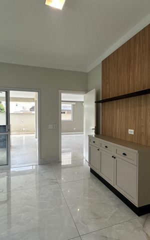 Casa de condomínio para alugar com 470m², 4 quartos e 4 vagas Casa de condomínio para alugar com 470m², 4 quartos e 4 vagasCozinha