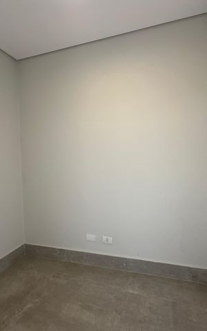 Casa de condomínio para alugar com 470m², 4 quartos e 4 vagas Casa de condomínio para alugar com 470m², 4 quartos e 4 vagasQuarto de Serviço