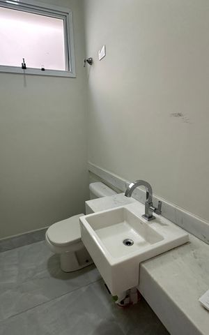 Casa de condomínio para alugar com 470m², 4 quartos e 4 vagas Casa de condomínio para alugar com 470m², 4 quartos e 4 vagasLavabo