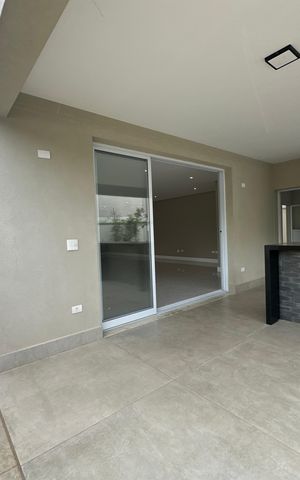 Casa de condomínio para alugar com 470m², 4 quartos e 4 vagas Casa de condomínio para alugar com 470m², 4 quartos e 4 vagasChurrasqueira