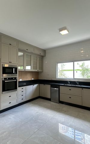 Casa de condomínio para alugar com 470m², 4 quartos e 4 vagas Casa de condomínio para alugar com 470m², 4 quartos e 4 vagasCozinha