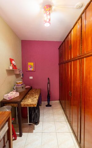 Casa à venda com 151m², 2 quartos e 2 vagasQuarto 2