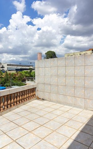 Casa à venda com 151m², 2 quartos e 2 vagasTerraço Quarto 1 - Suíte