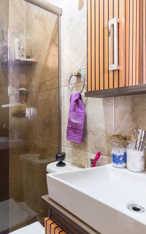 Casa à venda com 151m², 2 quartos e 2 vagasBanheiro Suíte
